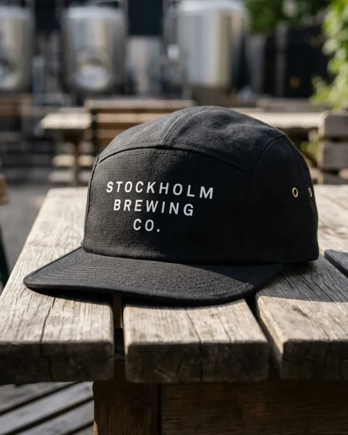 Stockholm Brewing Co - Logo keps Svart